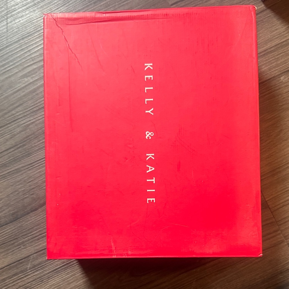 Brand New Kelly & Katie Heels